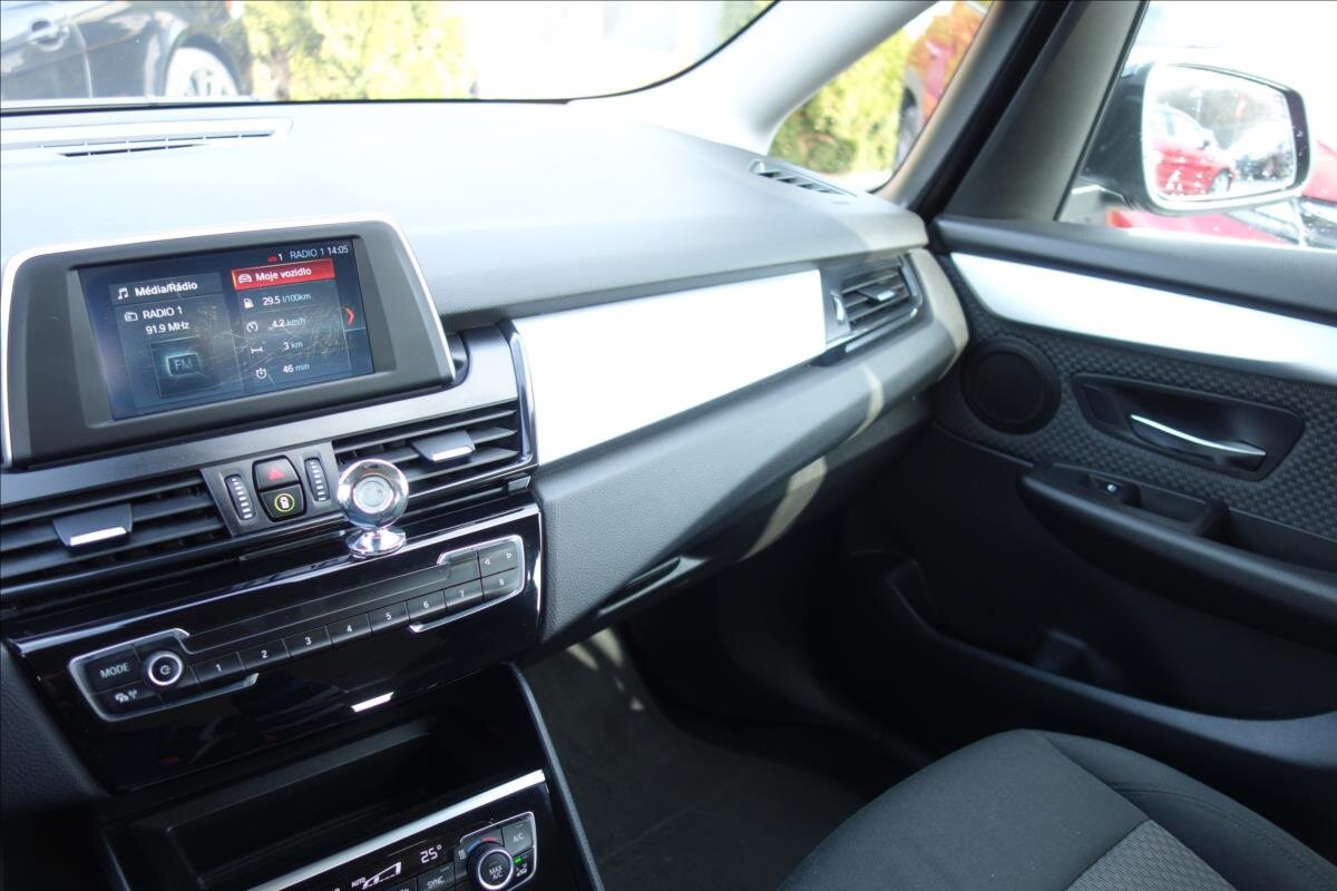 BMW Řada 2 MPV 1,5 l 103 kw