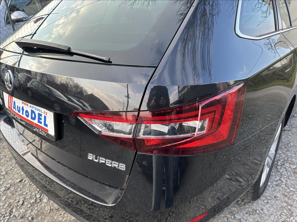 Škoda Superb Kombi 2,0 l 140 kw