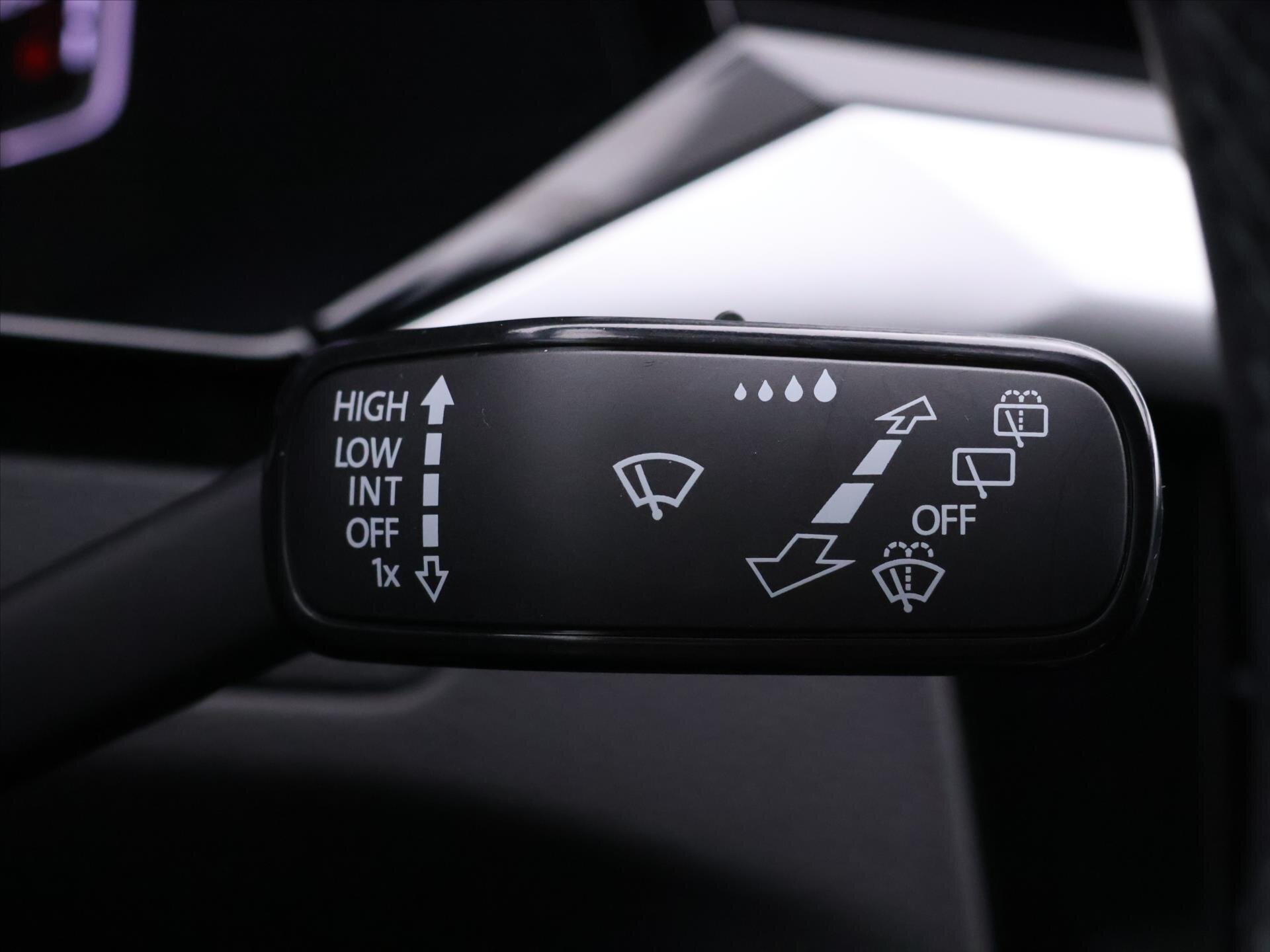 Volkswagen Arteon Kombi 2,0 l 140 kw