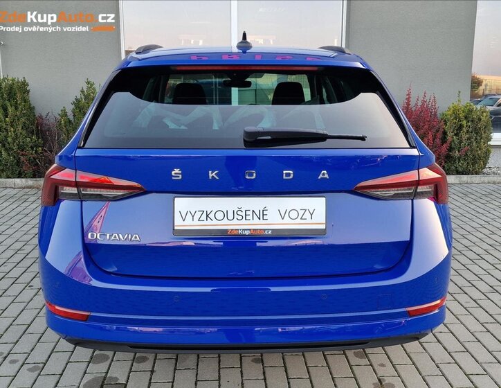 Škoda Octavia 9