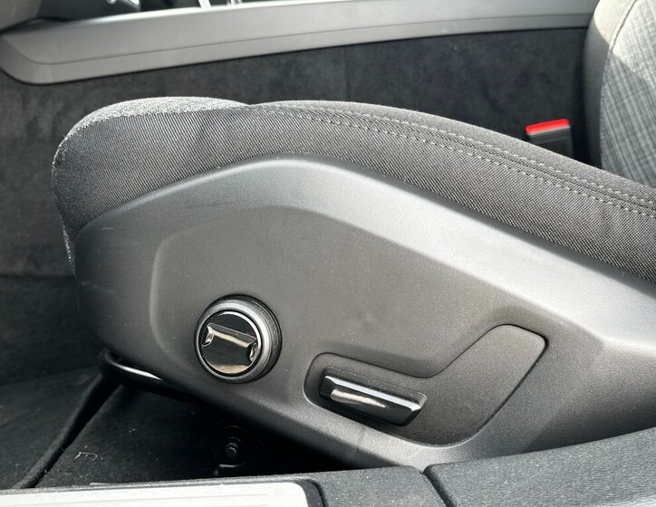 Volvo V60 Kombi 2,0 l 145 kw