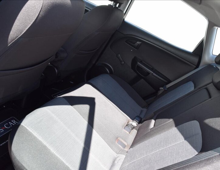 KIA Venga Kombi 1,4 l 66 kw