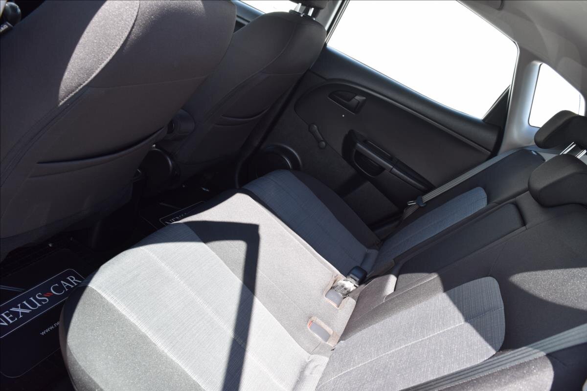 KIA Venga Kombi 1,4 l 66 kw