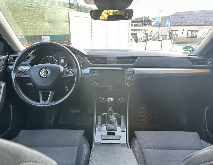 Škoda Superb Kombi 2,0 l 140 kw