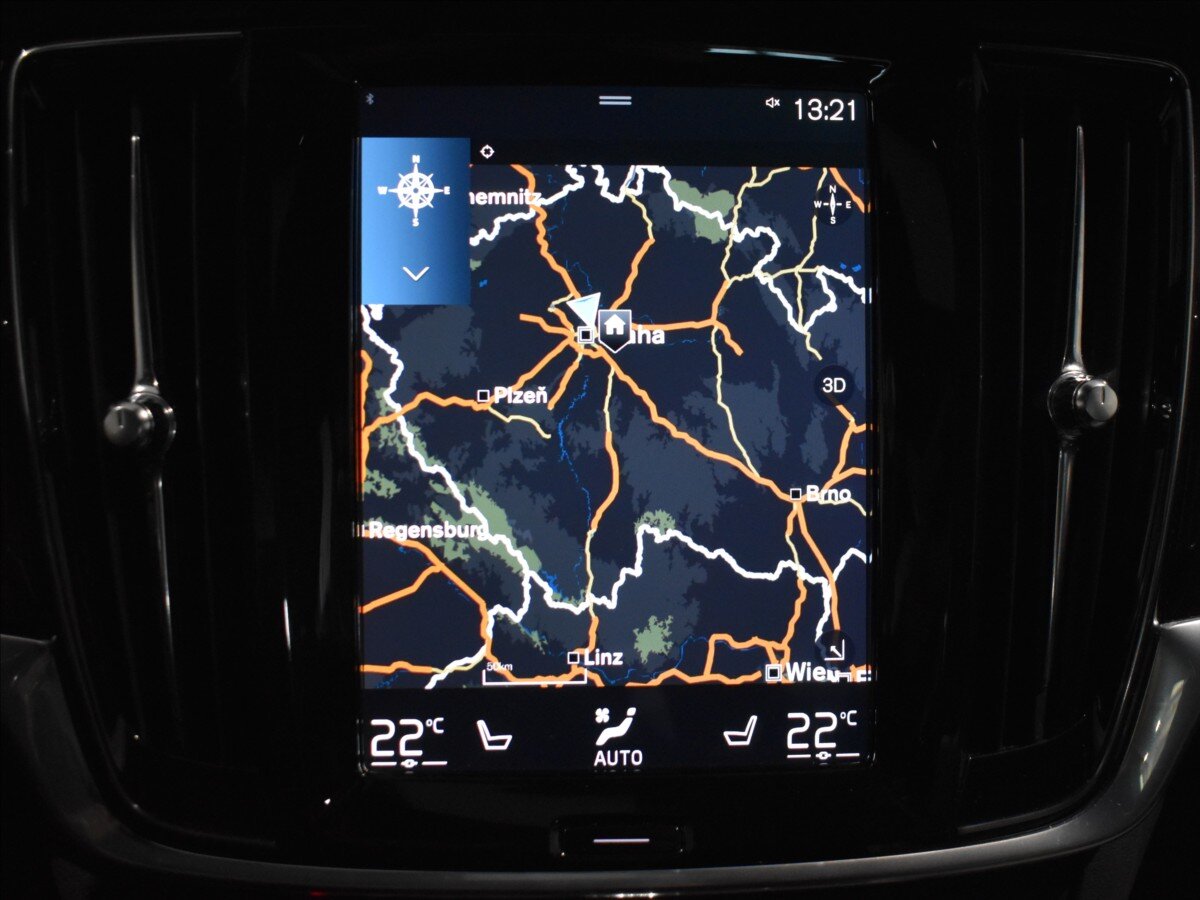 Volvo S90 Sedan / Limuzína 2,0 l 228 kw