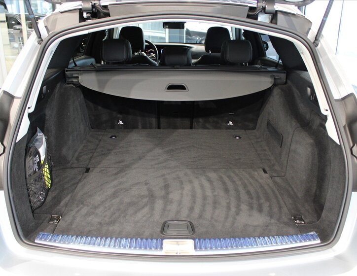 Mercedes-Benz Třídy E Kombi 2,0 l 147 kw