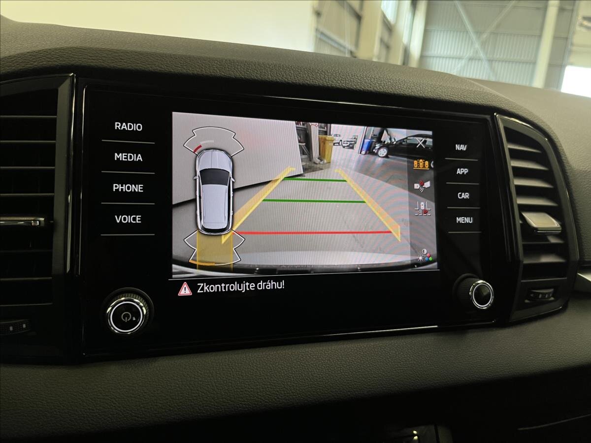 Škoda Karoq SUV 1,5 l 110 kw