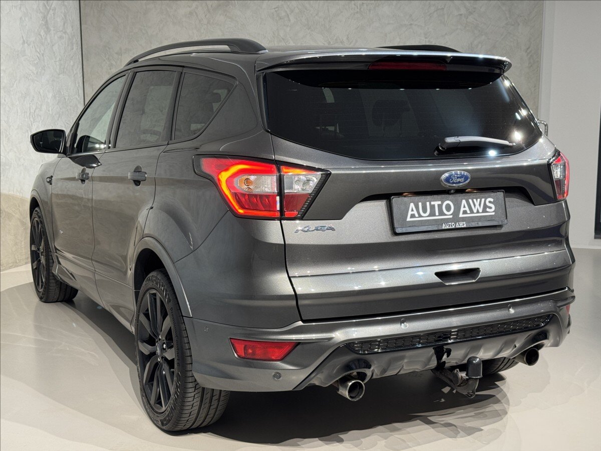 Ford Kuga SUV 2,0 l 178 kw