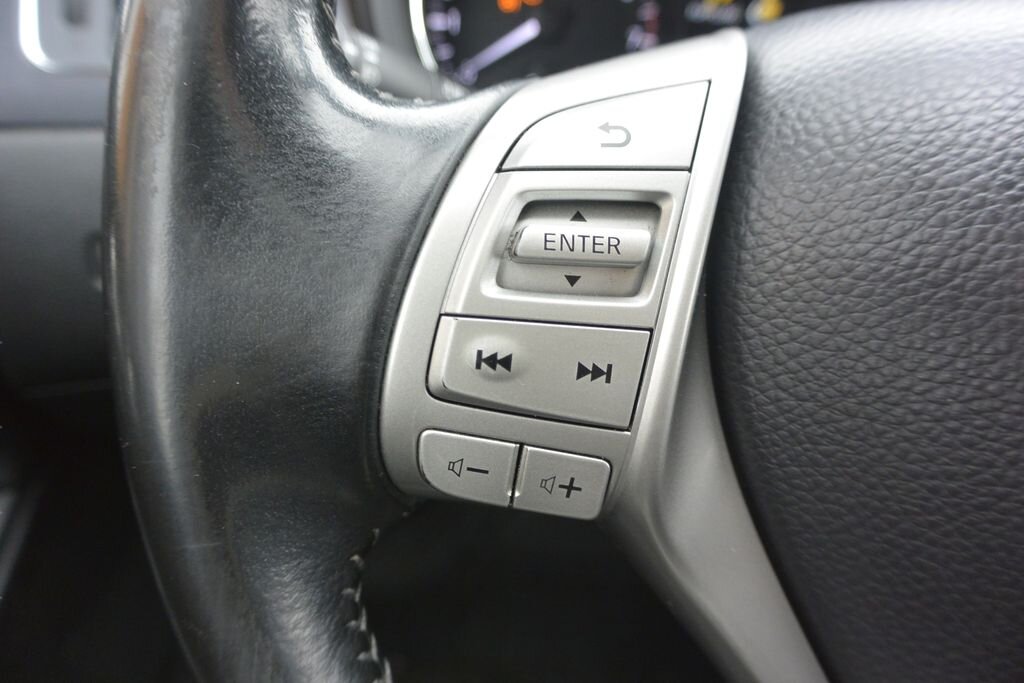 Nissan Pulsar Hatchback 1,2 l 85 kw