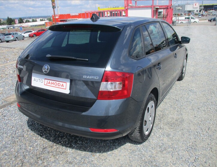 Škoda Rapid 6