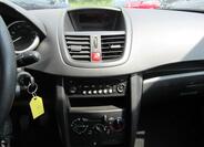 Peugeot 207 15