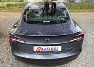 Tesla Model 3 6