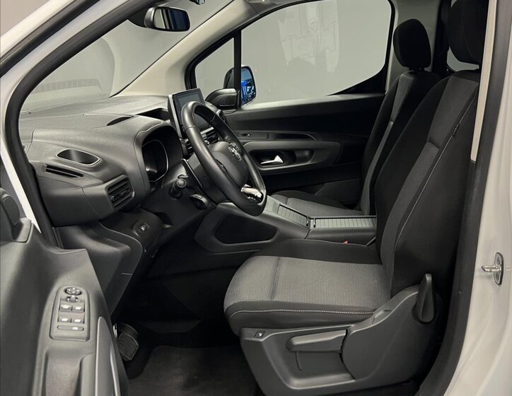 Toyota ProAce City Verso MPV 1,5 l 96 kw