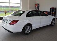 Mercedes-Benz Třídy C Sedan / Limuzína 2,1 l 125 kw