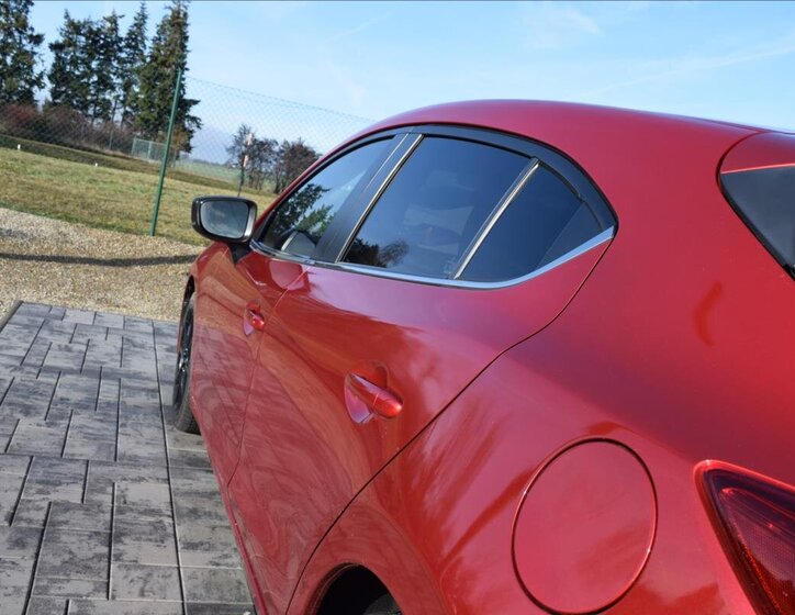 Mazda 3 Hatchback 2,0 l 121 kw