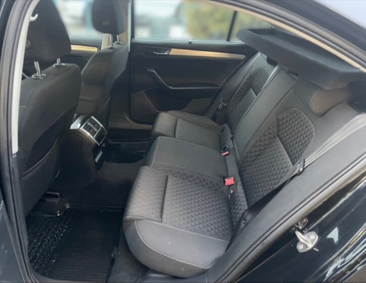 Škoda Superb Liftback 2,0 l 110 kw