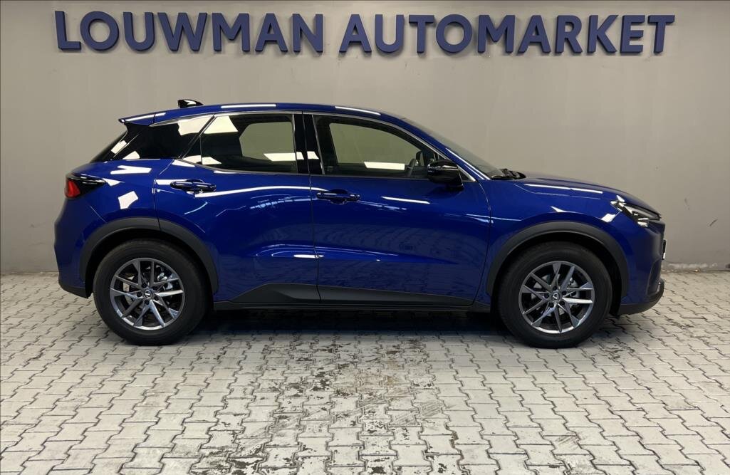 Lexus LBX SUV 1,5 l 100 kw