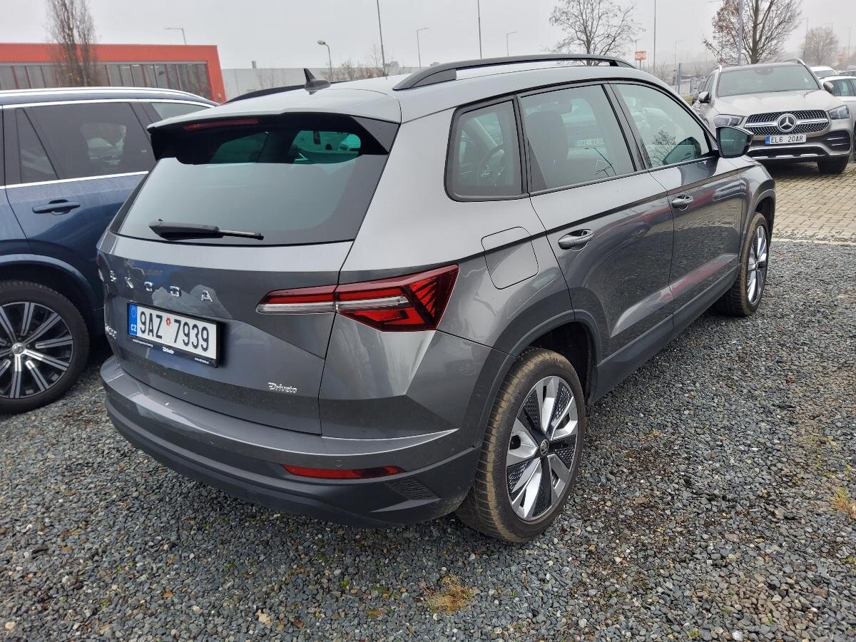 Škoda Karoq SUV 1,5 l 110 kw