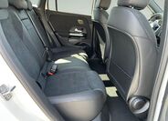 Mercedes-Benz EQA 14