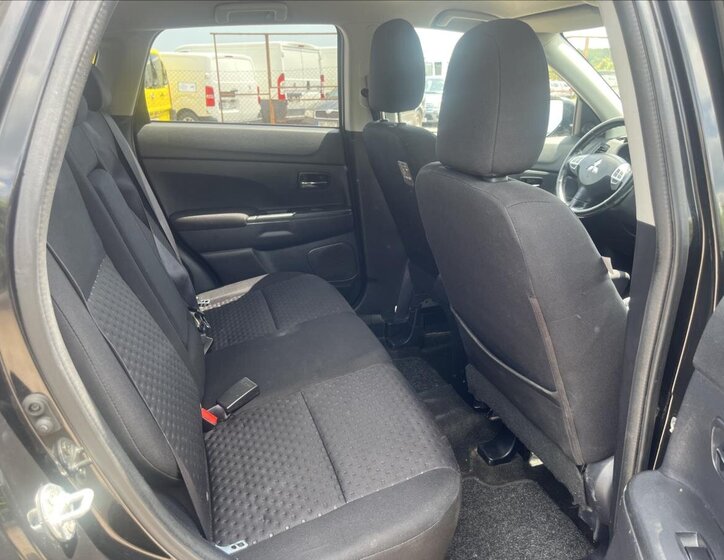 Mitsubishi ASX SUV / Terénní 1,6 l 86 kw