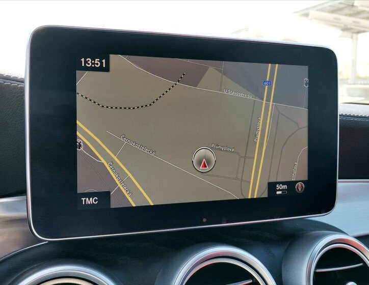 Mercedes-Benz Třídy C Kabriolet 2,0 l 180 kw