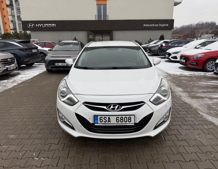 Hyundai i40 1