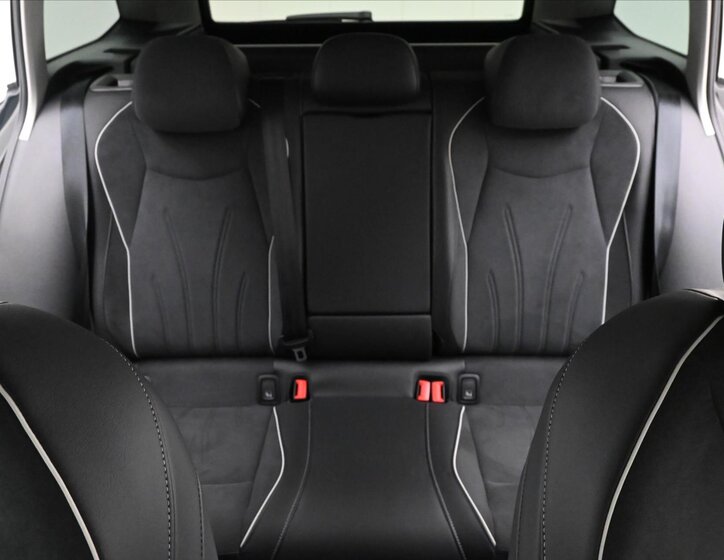 Volkswagen Passat Kombi 2,0 l 110 kw