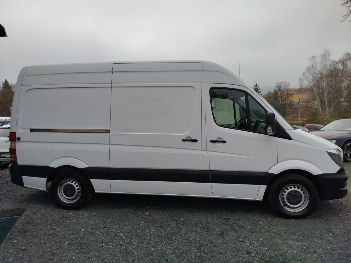 Mercedes-Benz Sprinter Skříň 2,1 l 95 kw