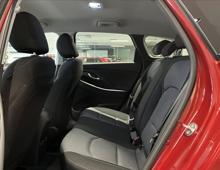 Hyundai i30 Kombi 1,5 l 70 kw