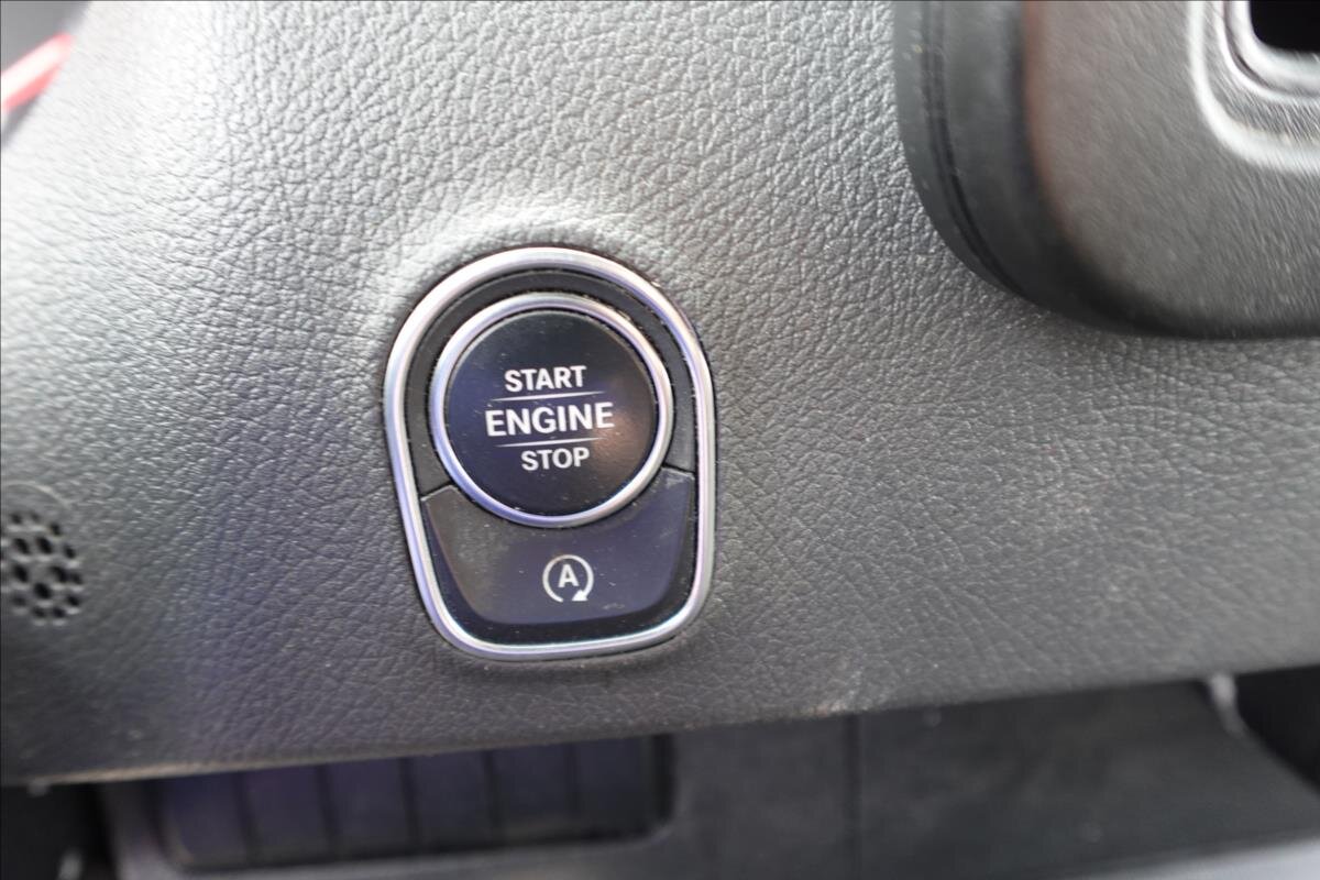Mercedes-Benz Sprinter Valník 2,0 l 125 kw
