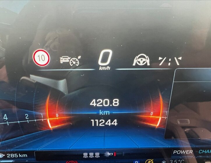 Mercedes-Benz GLE SUV / Terénní 4,0 l 450 kw