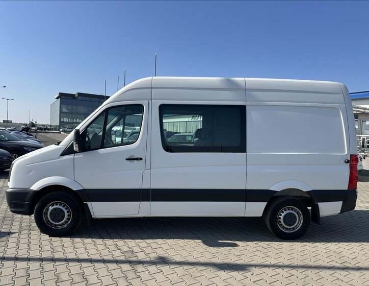 Volkswagen Crafter Skříň 2,0 l 120 kw