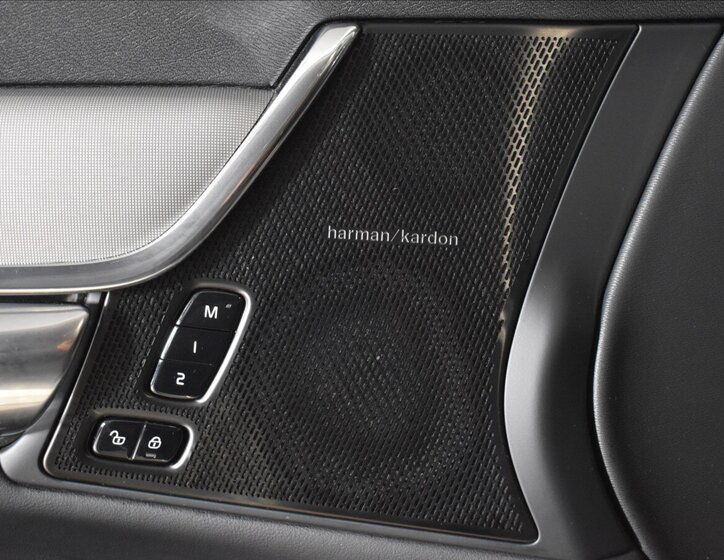 Volvo V90 Kombi 2,0 l 186 kw