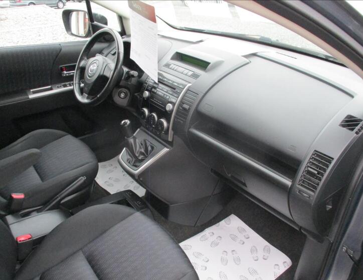 Mazda 5 9