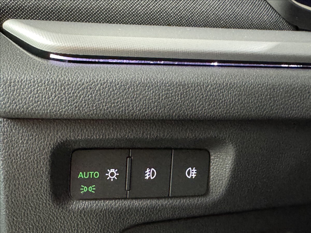 Škoda Octavia Kombi 1,4 l 150 kw