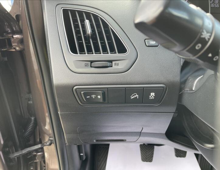 Hyundai ix35 23