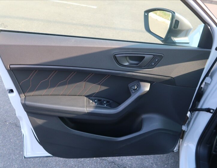 Cupra Ateca SUV / Terénní 1,5 l 110 kw