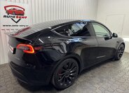 Tesla Model Y SUV 0,0 393 kw
