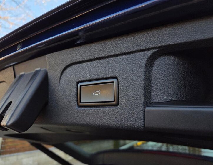 Volkswagen Touran MPV 2,0 l 110 kw