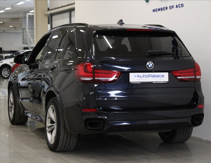 BMW X5 SUV / Terénní 3,0 l 280 kw
