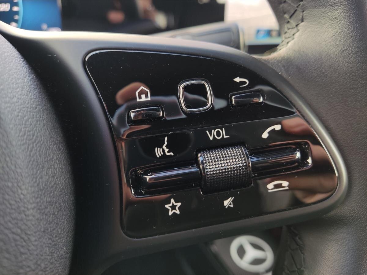 Mercedes-Benz Třídy B Hatchback 1,5 l 85 kw