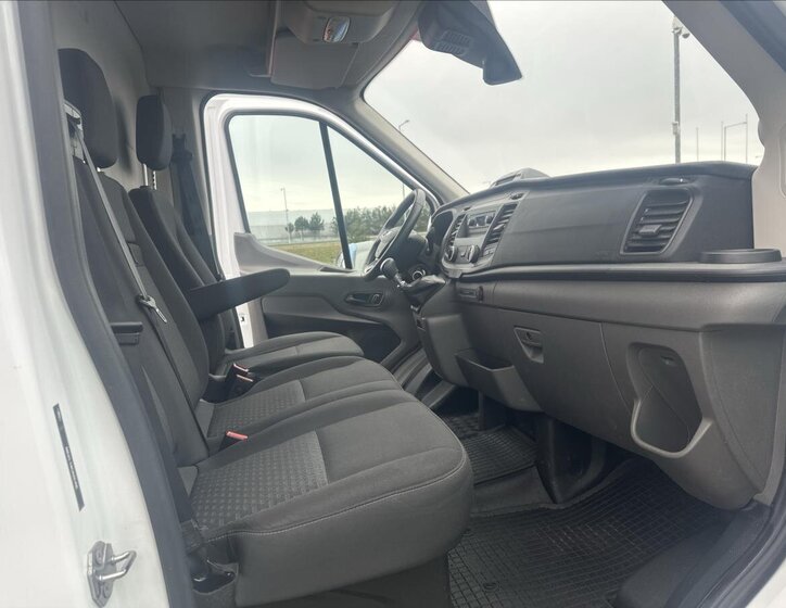 Ford Transit Skříň 2,0 l 96 kw