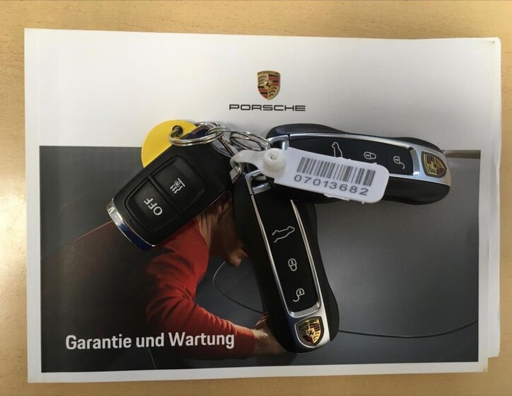 Porsche Cayenne SUV 3,0 l 250 kw