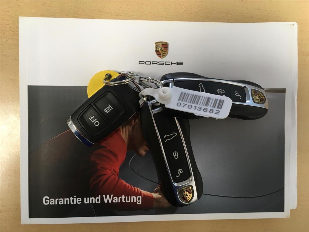 Porsche Cayenne SUV 3,0 l 250 kw