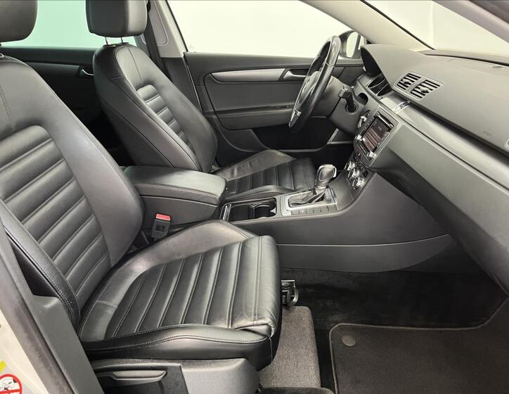 Volkswagen Passat 23