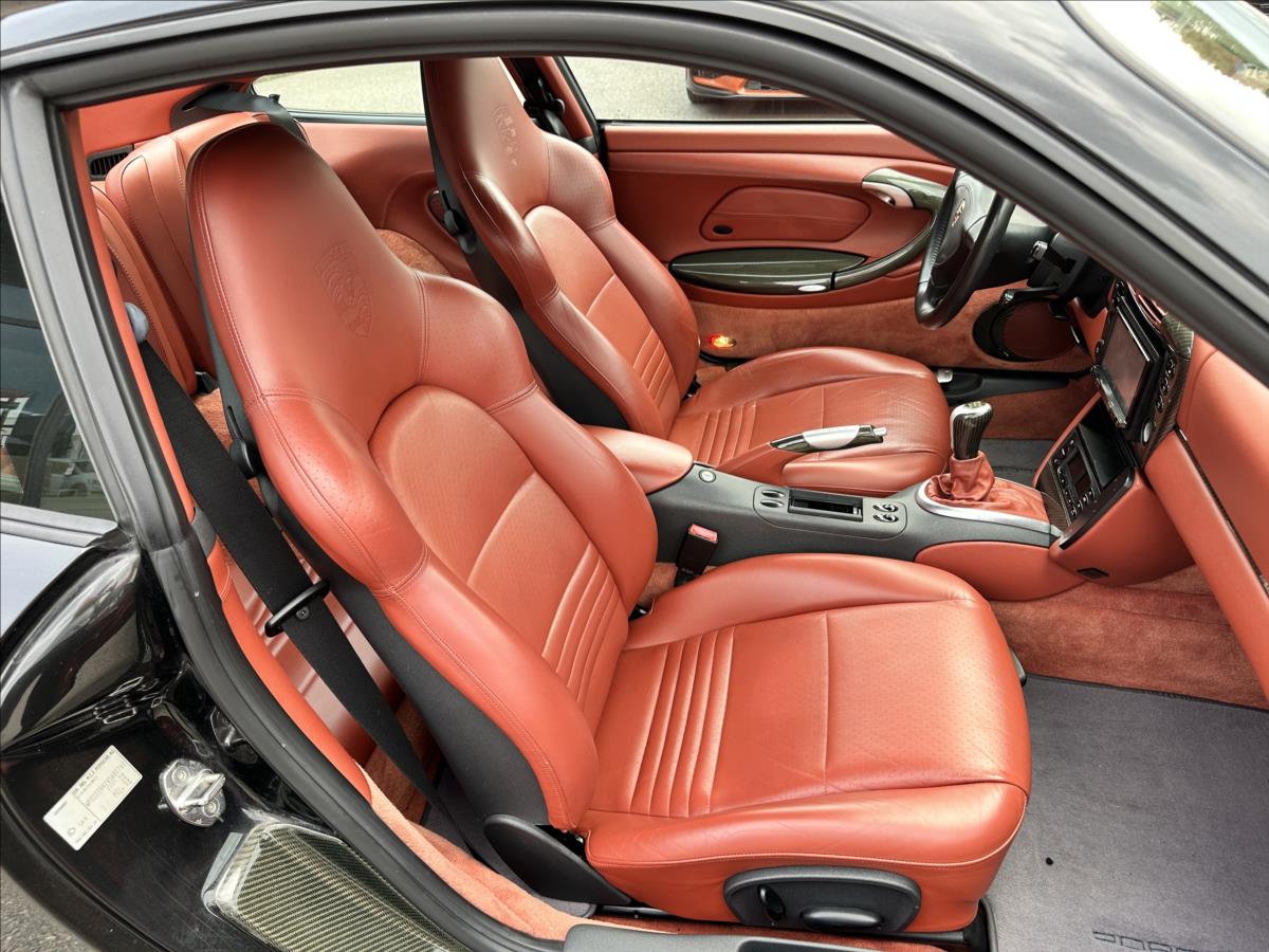 Porsche 911 Kupé 3,4 l 221 kw