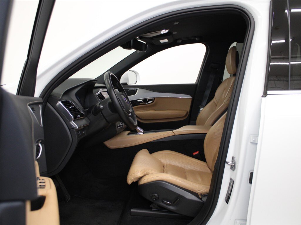 Volvo XC90 SUV 2,0 l 173 kw