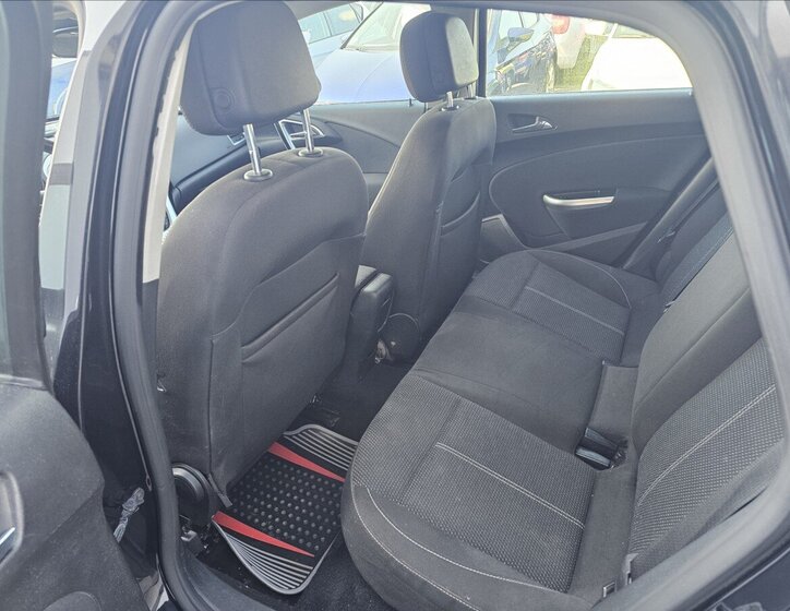 Opel Astra Hatchback 1,6 l 132 kw