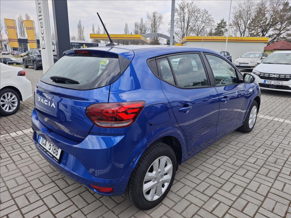 Dacia Sandero Hatchback 999,0 67 kw