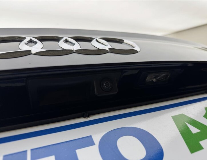 Audi SQ7 SUV / Terénní 4,0 l 320 kw